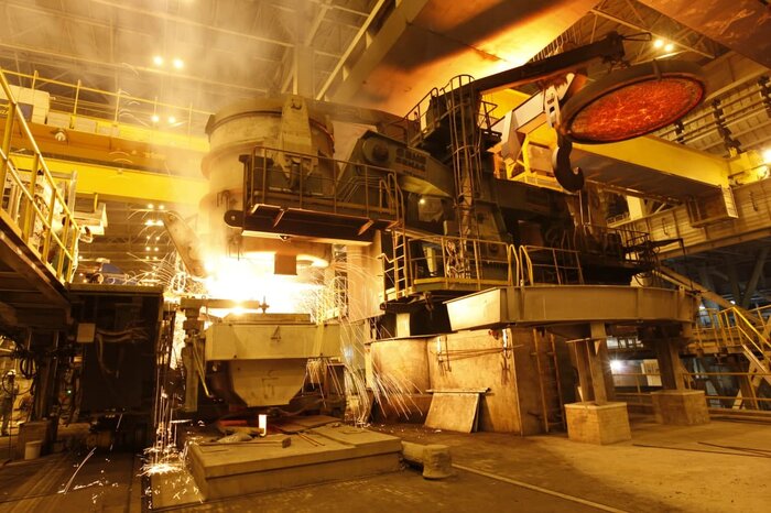 به گزارش حاشیه سود: علی‌رغم اینکه ناترازی انرژی، مشکلاتی را برای تولید و فروش انواع محصولات فولادی ایجاد کرده، شرکت فولاد هرمزگان در سایه استراتژی هوشمندانه و با اتکا به توان فنی و همت کارکنان خود توانسته بر بسیاری از چالش‌ها غلبه کند.