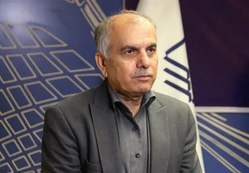 به گزارش حاشیه سود، روز گذشته پیروز حناچی در پاسخ به پرسش تسنیم مبنی بر اینکه آیا اقدام وزیر راه و شهرسازی در تعویق انتخابات هیئت‌مدیره سازمان نظام مهندسی ساختمان قانونی بوده است یا خیر، اظهار کرد: وزیر این اختیار را دارد، کمااینکه تعویق انتخابات نیز مسبوق به سابقه است. بر اساس قانون، در مواردی که مسکوت است، آمده که وزیر راه و شهرسازی می‌تواند تصمیم‌گیری کند.