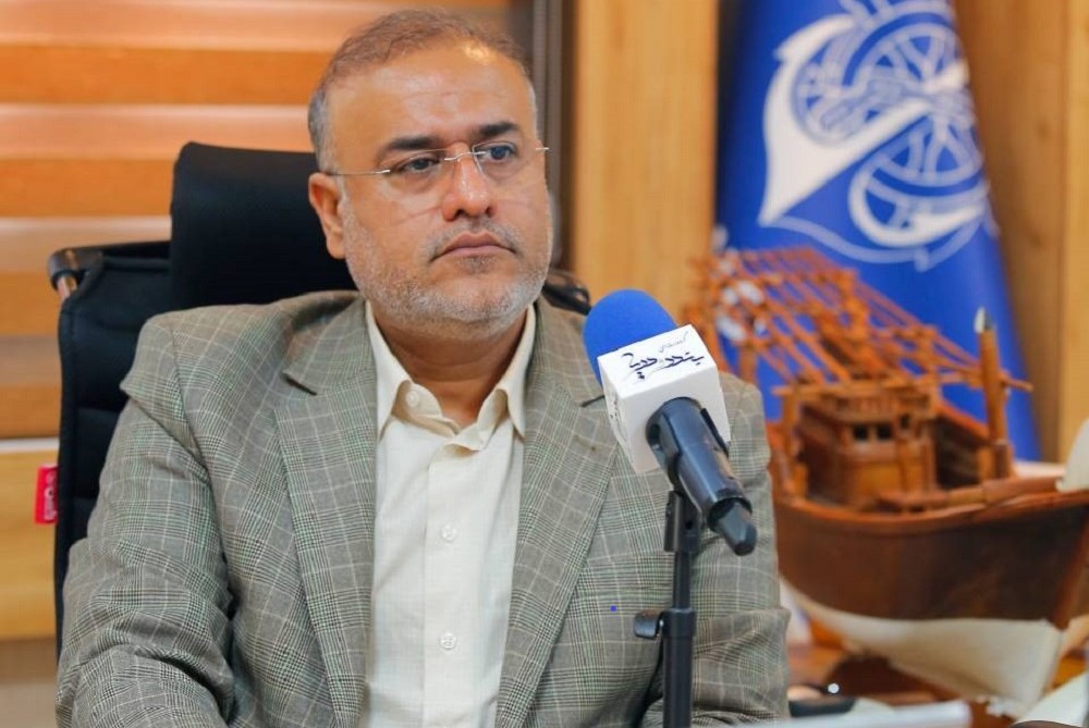 به گزارش حاشیه سود، حمیدرضا محمدحسینی تختی با بیان این مطلب اظهار داشت: بر اساس هشدارهای هواشناسی و با توجه به نامساعد بودن شرایط جوی، تردد همه شناورهای مسافری در مسیر بندرعباس به جزیره هرمز تا اطلاع ثانوی لغو شده است.