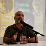 به گزارش حاشیه سود، در یکی از شب‌های خردادماه، کافه‌کتاب شیرازه واقع در شهر شیراز، میزبان نشستی فرهنگی و تخصصی پیرامون کتاب «مقدمه‌ای بر عکاسی شهری» نوشتهٔ جیمز مایر و ترجمهٔ محمد فلاح‌نیا بود. این نشست با حضور جمعی از علاقه‌مندان به هنر، عکاسی، معماری، و مطالعات شهری، فضای تازه‌ای از گفت‌وگو میان «تصویر» و «اندیشه» رقم زد.