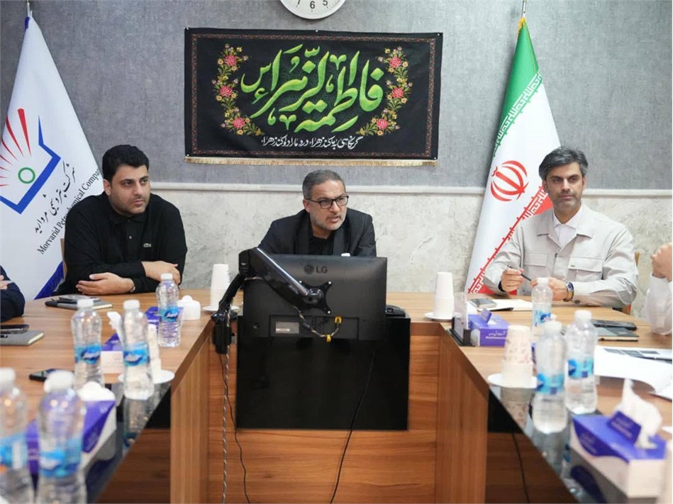 به گزارش حاشیه سود به نقل از روابط عمومی و امور فرهنگی پتروشیمی مروارید؛ در جریان این بازدید، که با حضور حسام خوشبین‌فر مدیرعامل پتروشیمی مروارید و جمعی از مدیران فنی و عملیاتی شرکت برگزار شد، آخرین وضعیت آمادگی واحدهای عملیاتی برای آغاز عملیات اورهال و لودکاتالیست اتیلن اکساید مورد بررسی قرار گرفت و گزارش کاملی از برنامه‌ریزی‌ها، تدارک قطعات و هماهنگی تیم‌های اجرایی ارائه شد.