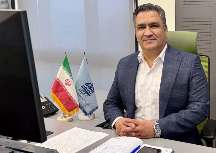 به گزارش حاشیه سود: مهندس حسين باخدايي، مدير پروژه توسعه اين ميدان، كه از چهره‌هاي پيشكسوت شركت محسوب مي‌شود، در گفتگو با روابط عمومي شرکت مهندسی ساخت و تأسیسات دریایی ایران، به تشريح روند پيشرفت پروژه و نقش تجربه در موفقيت آن پرداخته است: