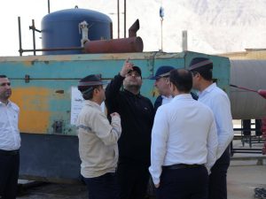 به گزارش حاشیه سود: کاتالیست EO به‌عنوان یکی از گلوگاه‌های تکنولوژیک زنجیره تولید MEG و پلی‌استر، پیش از این به‌دلیل حساسیت بالا در انتخاب‌پذیری، پایداری در دماهای بالا و کنترل تولید CO₂، همواره از خارج از کشور تأمین می‌شد.