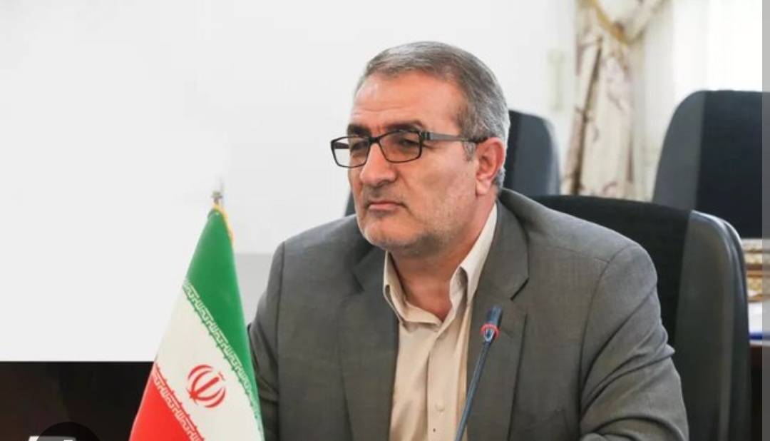 به گزارش حاشیه سود: دکتر رحمانی که اکنون به عنوان نماینده دولت وفاق در استان مشغول به کار است، با دارا بودن این ویژگی‌های بنیادین، نویدبخش ایجاد تحول در مسیر توسعه استان است.