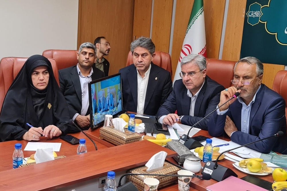 به گزارش حاشیه سود، نشست کمیسیون عمران مجلس شورای اسلامی با معاونان وزارت راه و شهرسازی عصر روز سه‌شنبه ۲۲ اردیبهشت 1405 با محوریت بررسی موضوعات مرتبط با جنگ رمضان در حوزه‌های مختلف از جمله مسکن، حمل‌ونقل و ترخیص کالا برگزار شد و علاوه بر ارائه گزارش جامعی از وضعیت حمل‌ونقل کالا، بر کاهش هزینه‌های حمل بار، توسعه گمرک‌ها و تشکیل شورای مسکن تأکید شد.