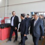 به گزارش حاشیه سود به نقل از روابط عمومی و امور بین‌الملل سازمان منطقه آزاد انزلی، این بازدید میدانی با هدف پایش مستقیم فرآیندهای تولید، ارزیابی وضعیت زیرساخت‌ها و تسریع در ارائه خدمات حاکمیتی به سرمایه‌گذاران محدوده الحاقی شهرک صنعتی سفیدرود انجام شد.