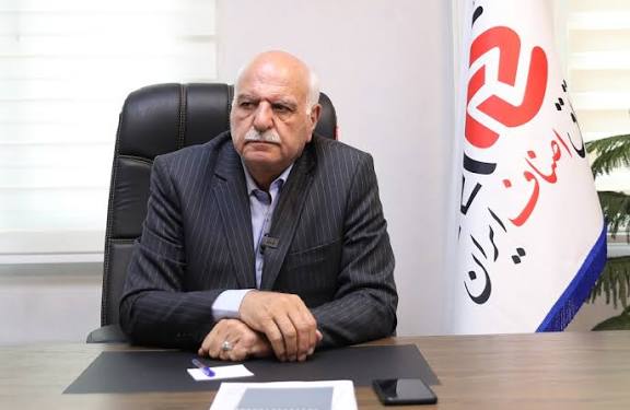 به گزارش حاشیه سود به نقل از اتاق اصناف ایران، قاسم نوده‌فراهانی، در گفتگو با تسنیم درباره اینکه چرا اصناف سامانه‌های فروشگاه های مالیاتی رو نصب نمی‌کنند و تنها فروشگاه‌های زنجیره‌ای برای این مهم اقدام کرده‌اند اظهار کرد: اصناف با یک سامانه مشکل ندارند، بلکه با تعداد زیادی سامانه سر و کار دارند و رسیدگی به این سامانه‌ها دشوار است.