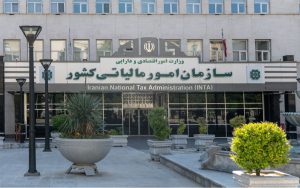 به گزارش حاشیه سود به نقل از اتاق اصناف ایران، محمد نوری گفت: سازمان امور مالیاتی کشور برای محاسبه مالیات مقطوع صاحبان مشاغل در عملکرد سال ۱۴۰۴، تسهیلات و تمهیدات جدیدی در نظر گرفته است که از جمله آن‌ها می‌توان به تقسیط مالیات در ۵ تا ۹ ماه، اعمال خودکار برخی بخشودگی‌ها و تعدیل الکترونیکی اطلاعات مالی اشاره کرد.