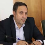 به گزارش حاشیه سود به نقل از اتاق اصناف ایران، محسن حسینلویی با اشاره به ضرورت تقویت منابع مالی تشکل‌های صنفی اظهار کرد: میزان حق عضویت در سال‌ نخست فعالیت اتحادیه‌ها بسیار پایین است و منابع حاصل از صدور پروانه کسب به‌تنهایی پاسخگوی نیازهای مالی اتاق‌های اصناف و اتحادیه‌ها نیست.