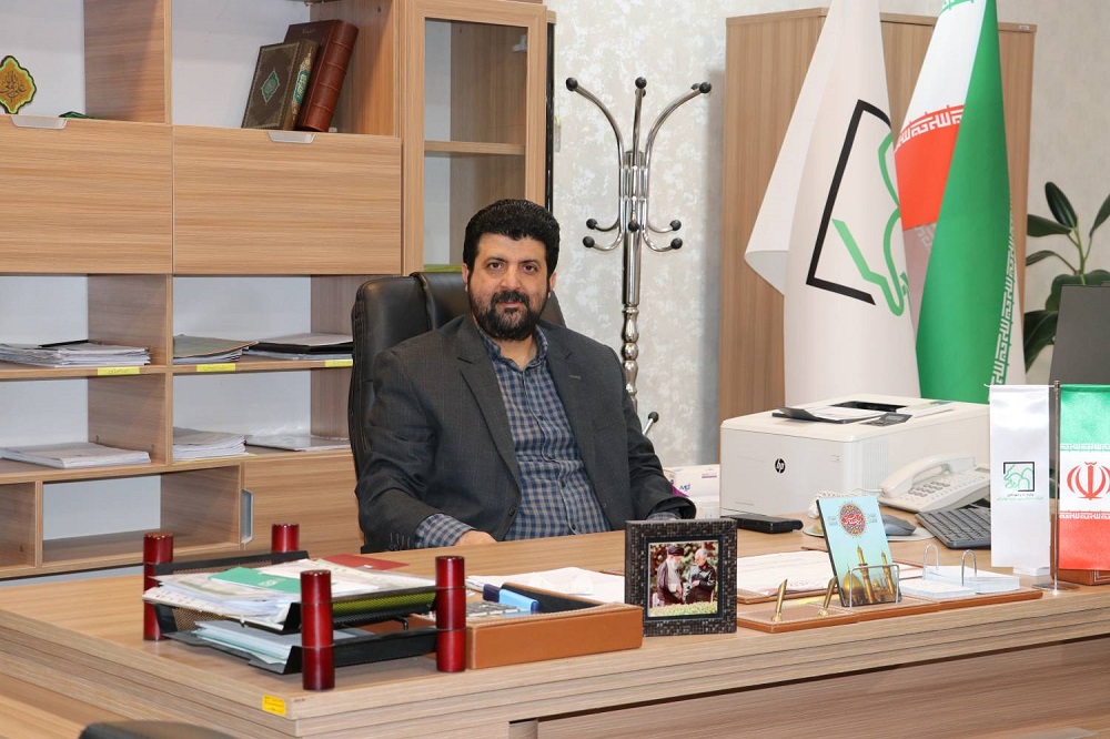 به گزارش حاشیه سود، شرکت مادرتخصصی عمران شهرهای جدید در لوح سپاس تقدیمی به رضا خانی، مدیرعامل شرکت عمران شهر جدید ایوانکی ضمن تقدیر از تلاش‌های وی در راستای تحقق رسالت این شرکت مادرتخصصی در زمینه توسعه پایدار، ارتقاء کیفیت زندگی شهروندان و ایفای نقش پیش‌برنده در حوزه سیاست‌های کلان مسکن در طول یکسال گذشته در حوزه مسکن، رتبه برتر در بین شهرهای جدید را به این مدیریت اعطا کرد.