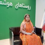 به گزارش حاشیه سود به نقل از روستا آنلاین، «فاطمه فرهمندیان»، عضو شورای عشایری شهرستان دهاقان استان اصفهان در جریان بازدید از پاویون «روستاهای هوشمند» دفتر نوآوری، هوشمندسازی و امنیت معاونت توسعه روستایی و مناطق محروم ریاست‌جمهوری در ششمین نمایشگاه بین‌المللی دستاوردهای روستایی و عشایری در گفت‌وگو با روستا تی‌وی درباره طرح «ایلیاری» و روند پیگیری آن و ظرفیت‌های توسعه هوشمندسازی در جوامع روستایی و عشایری توضیح داد.