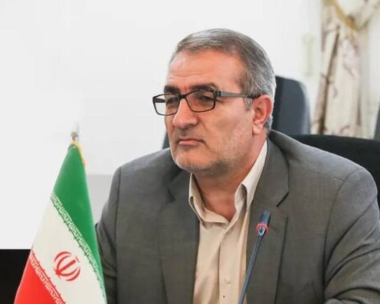 به گزارش حاشیه سود: دکتر رحمانی که اکنون به عنوان نماینده دولت وفاق در استان مشغول به کار است، با دارا بودن این ویژگی‌های بنیادین، نویدبخش ایجاد تحول در مسیر توسعه استان است.